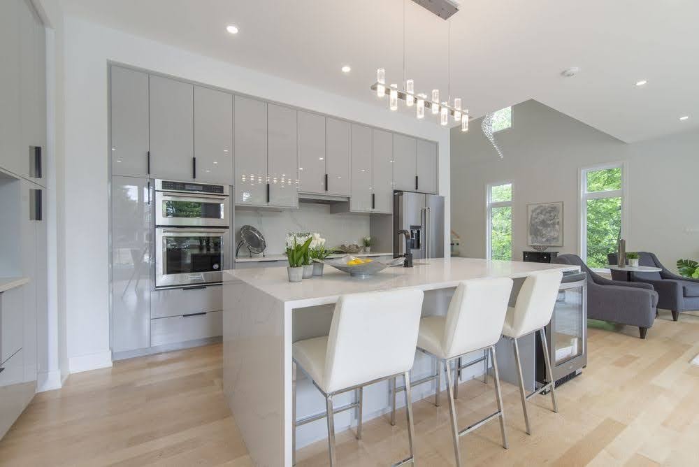 Modern kitchen renovation in Ottawa