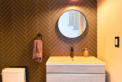 Powder Room Renovation - Ottawa Riverside