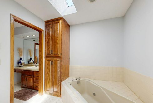 10 Signs Your Ottawa Bathroom Is Overdue for a Renovation