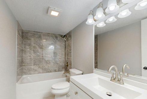 Bathroom Renovation in Stittsville: A Guide for West Ottawa Homeowners